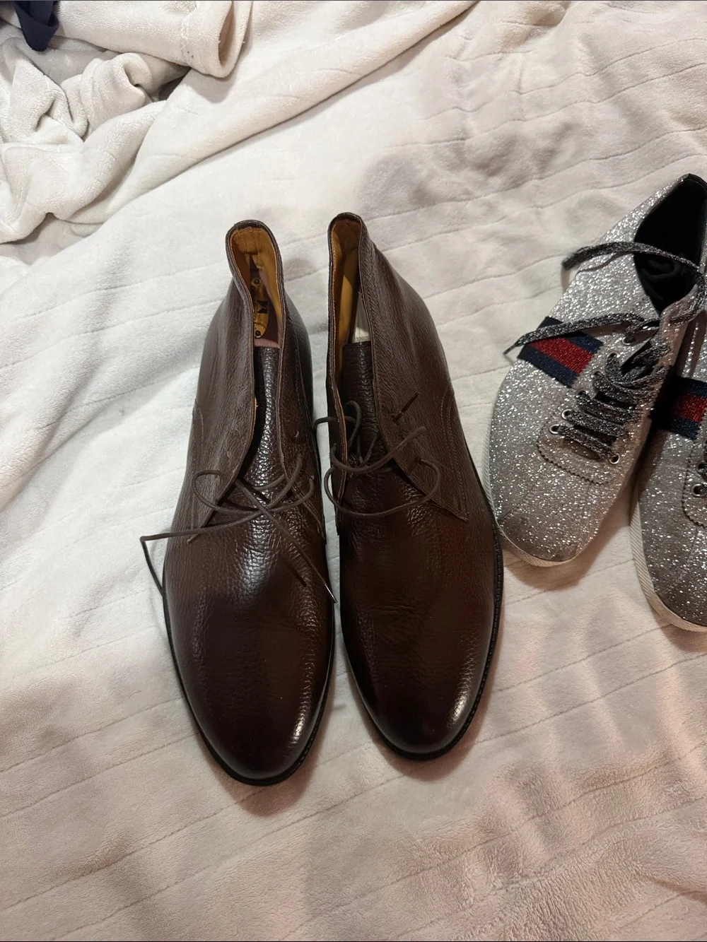 Magnanni Brown Pebbled Leather Chukka Boots brand new